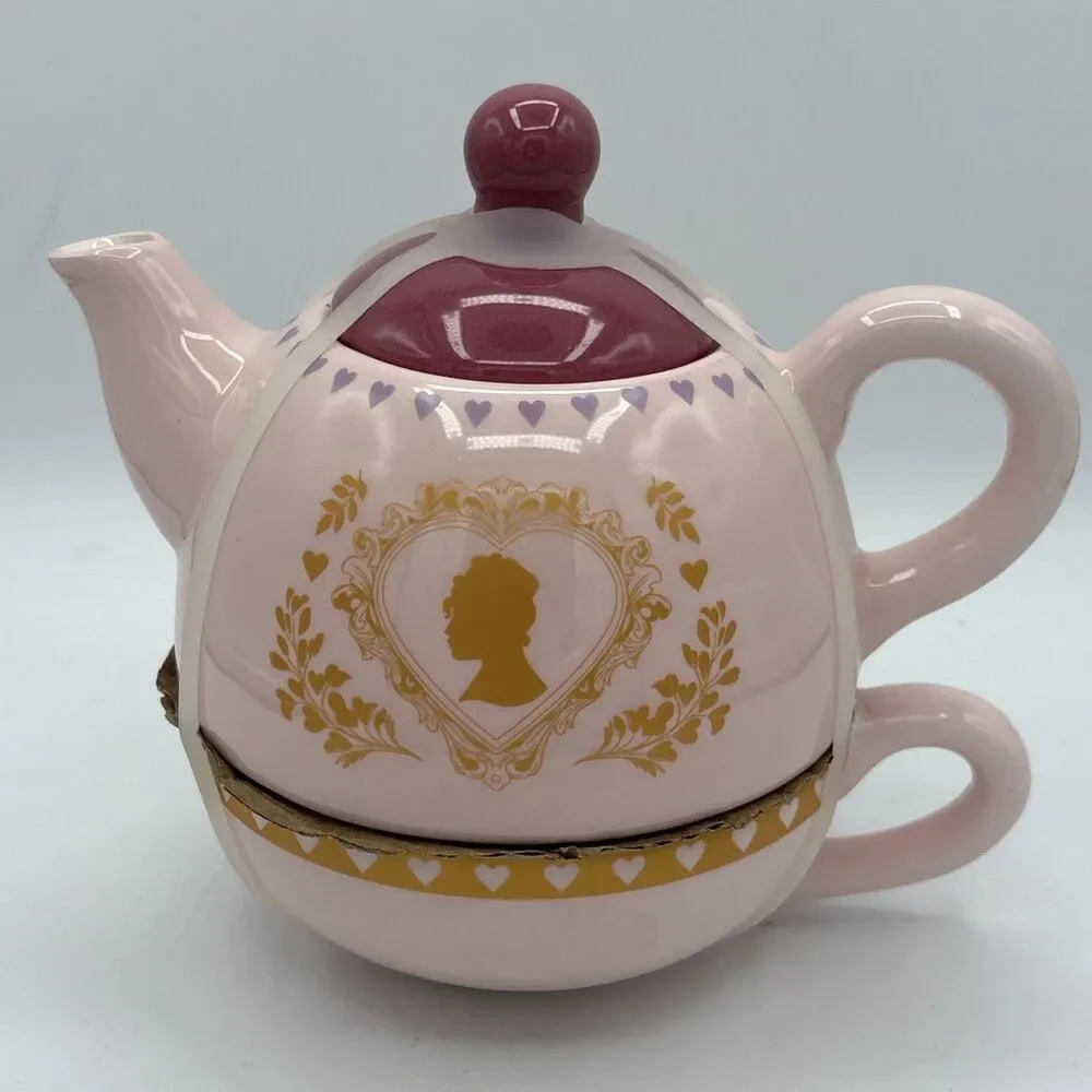 Netflix BRIDGERTON Regal Stacking Teacup & Teapot Gold Limited EUC - Never Used